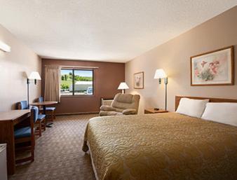 Hotel Super 8 By Wyndham 2*