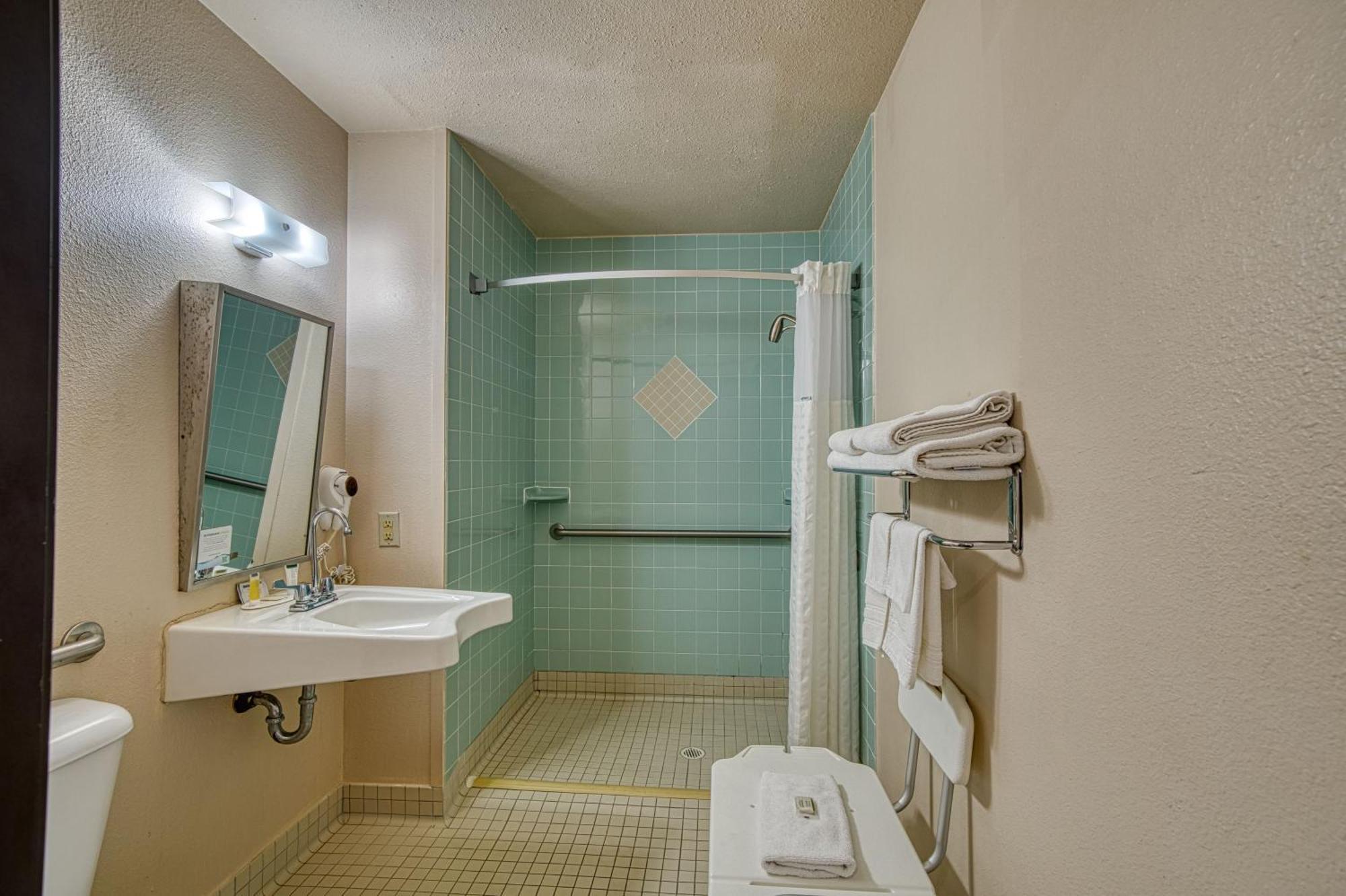 Super 8 By Wyndham 2* Sturgis
