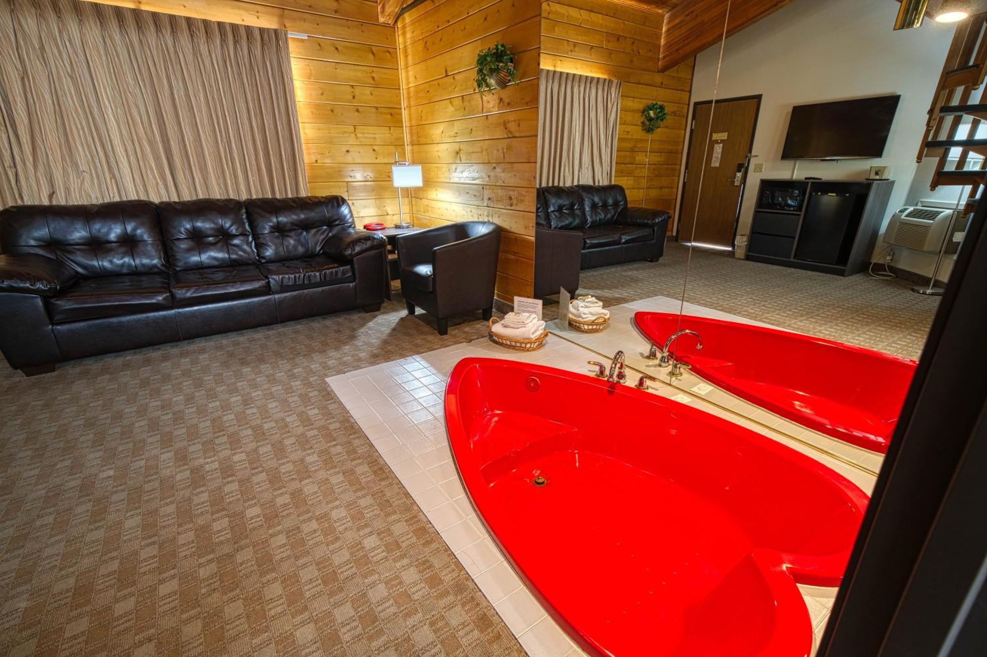 Super 8 By Wyndham Sturgis